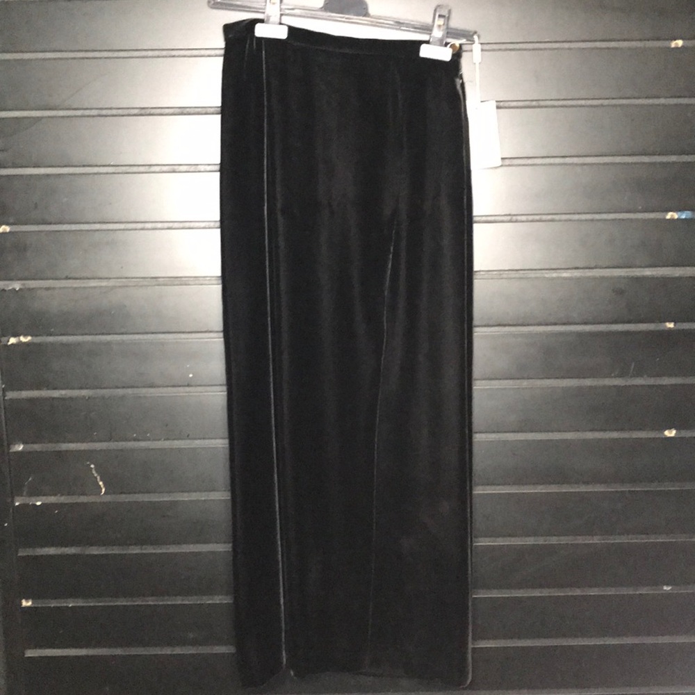 Giorgio Armani Skirt BRAND NEW